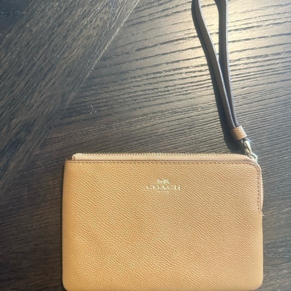 Coach Tan Wristlet-NWOT